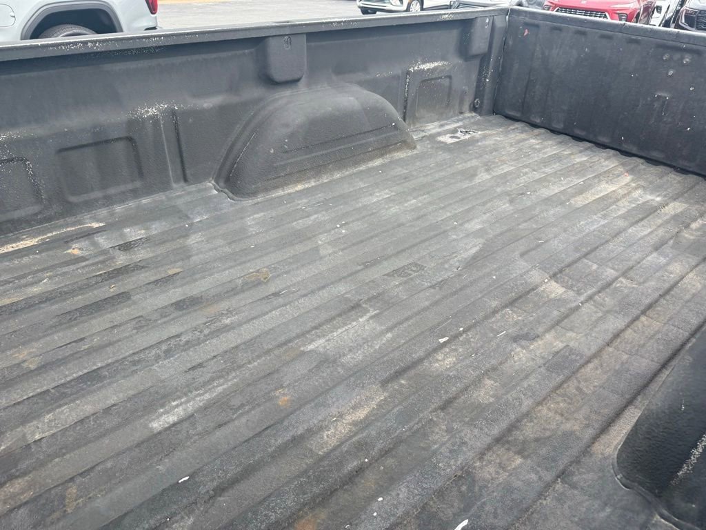 Used 2007 Summit White GMC Work Truck image 11