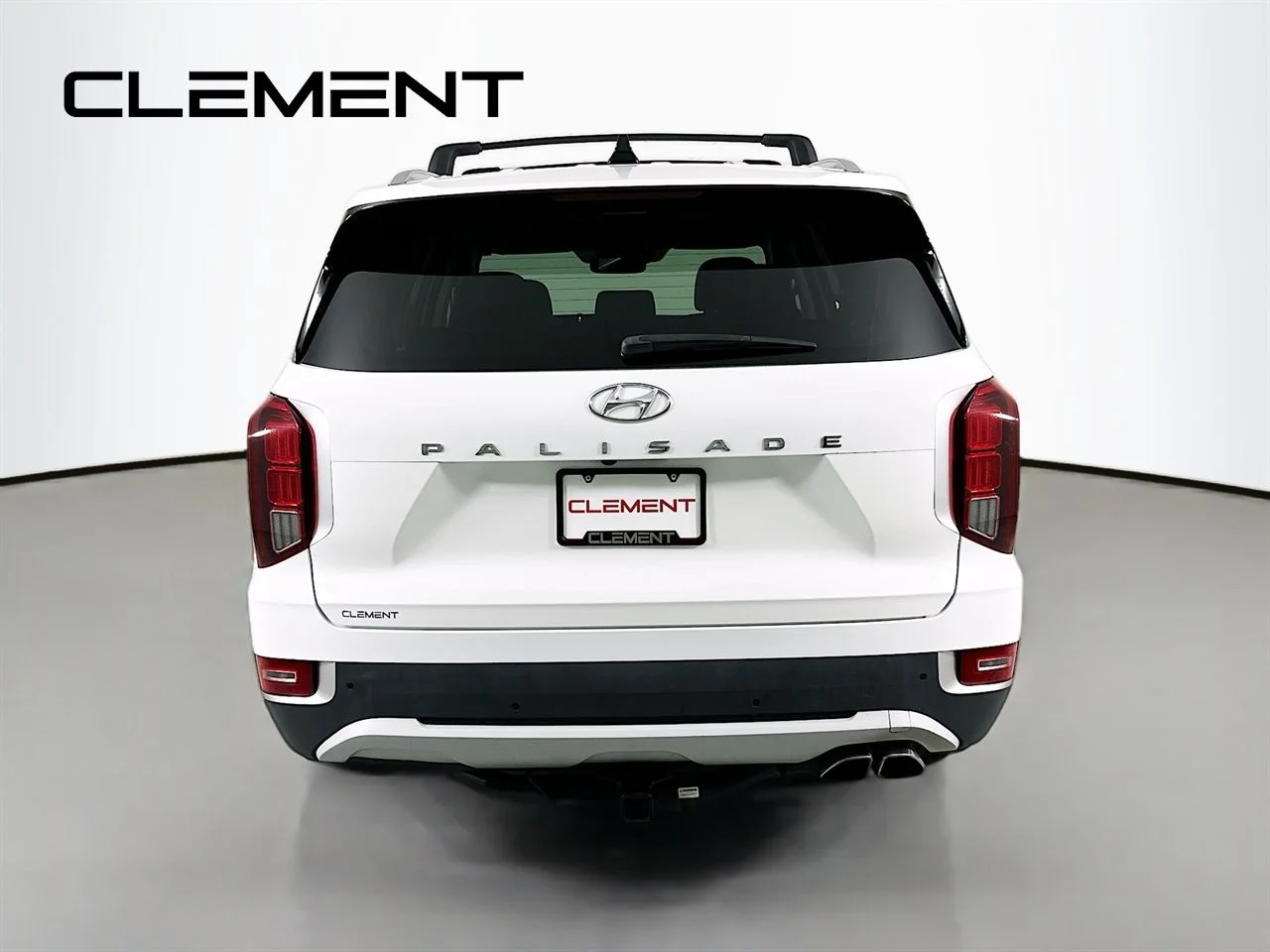 Used 2022 Hyper White Hyundai SEL image 8