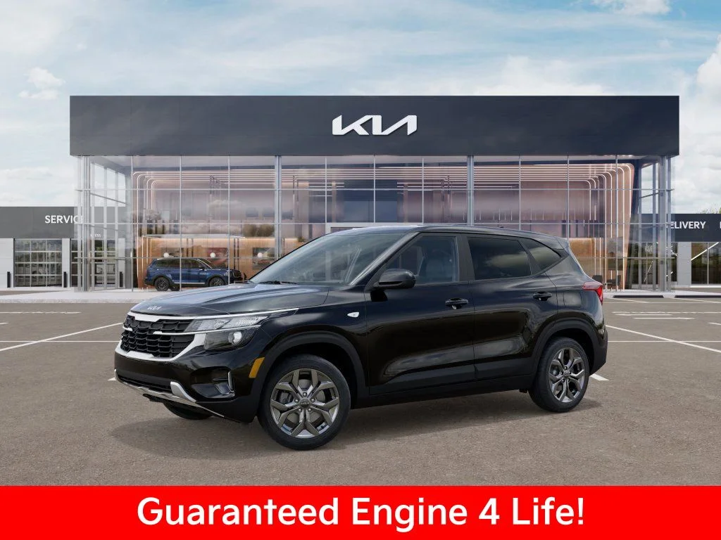 New 2026 Fusion Black Kia LX image 3