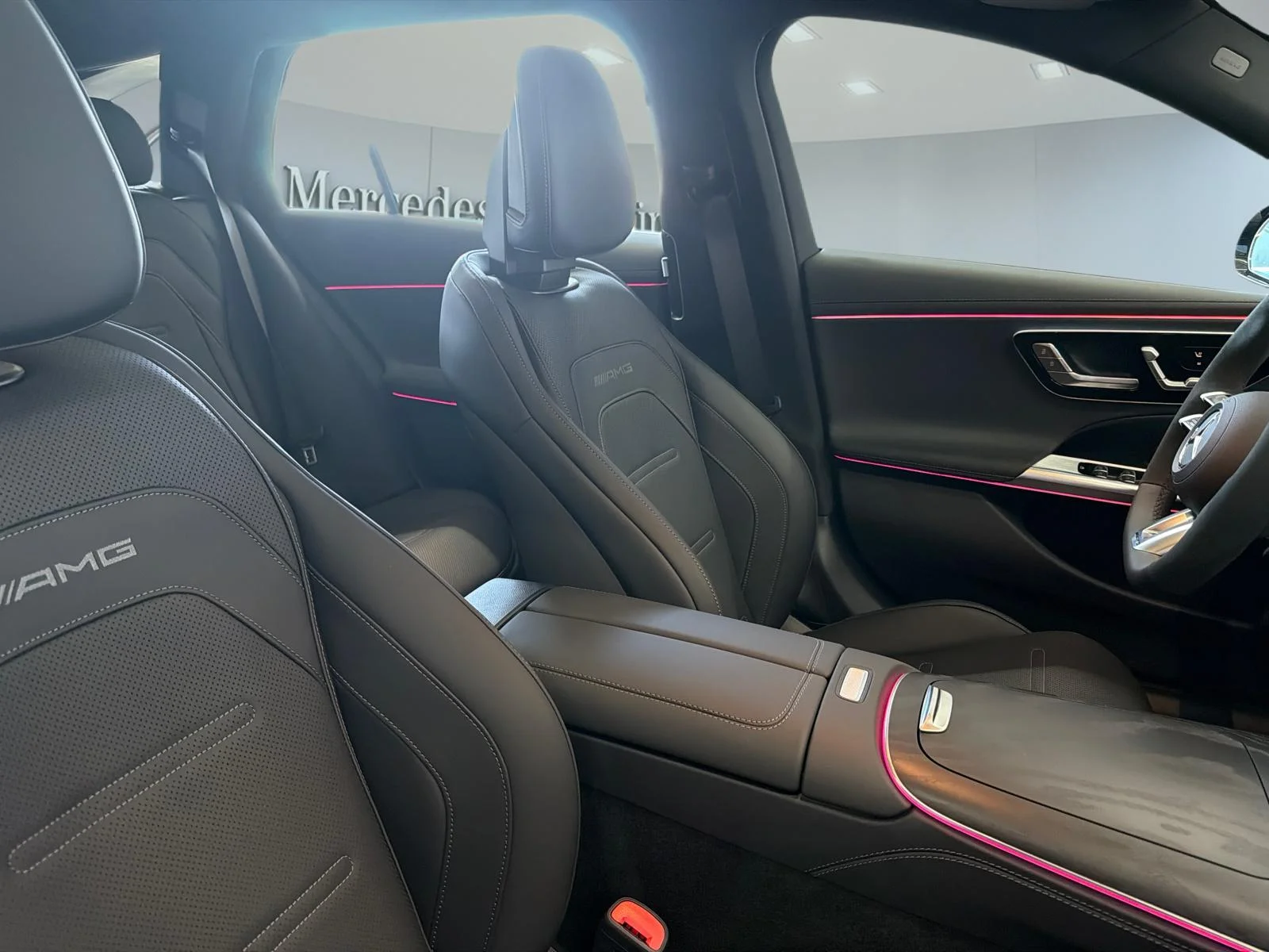 New 2026 Black Mercedes-Benz E 53 HYBRID 4MATIC+ Wagon image 35