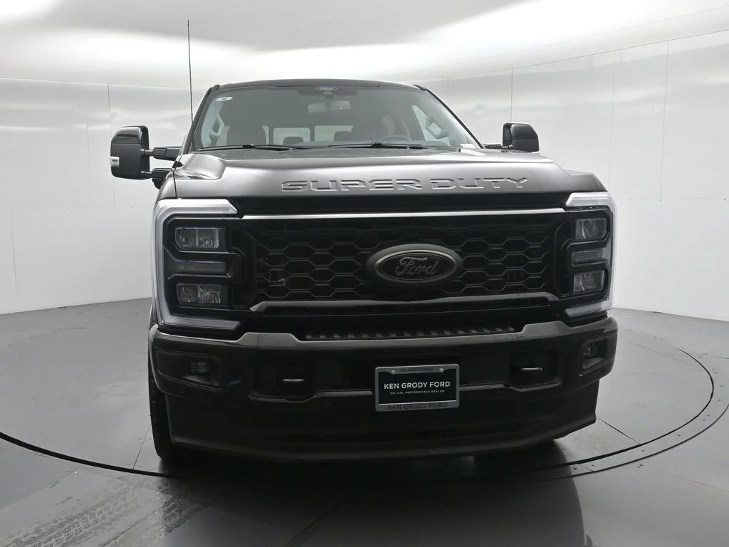New 2026 Agate Black Metallic Ford Lariat image 55