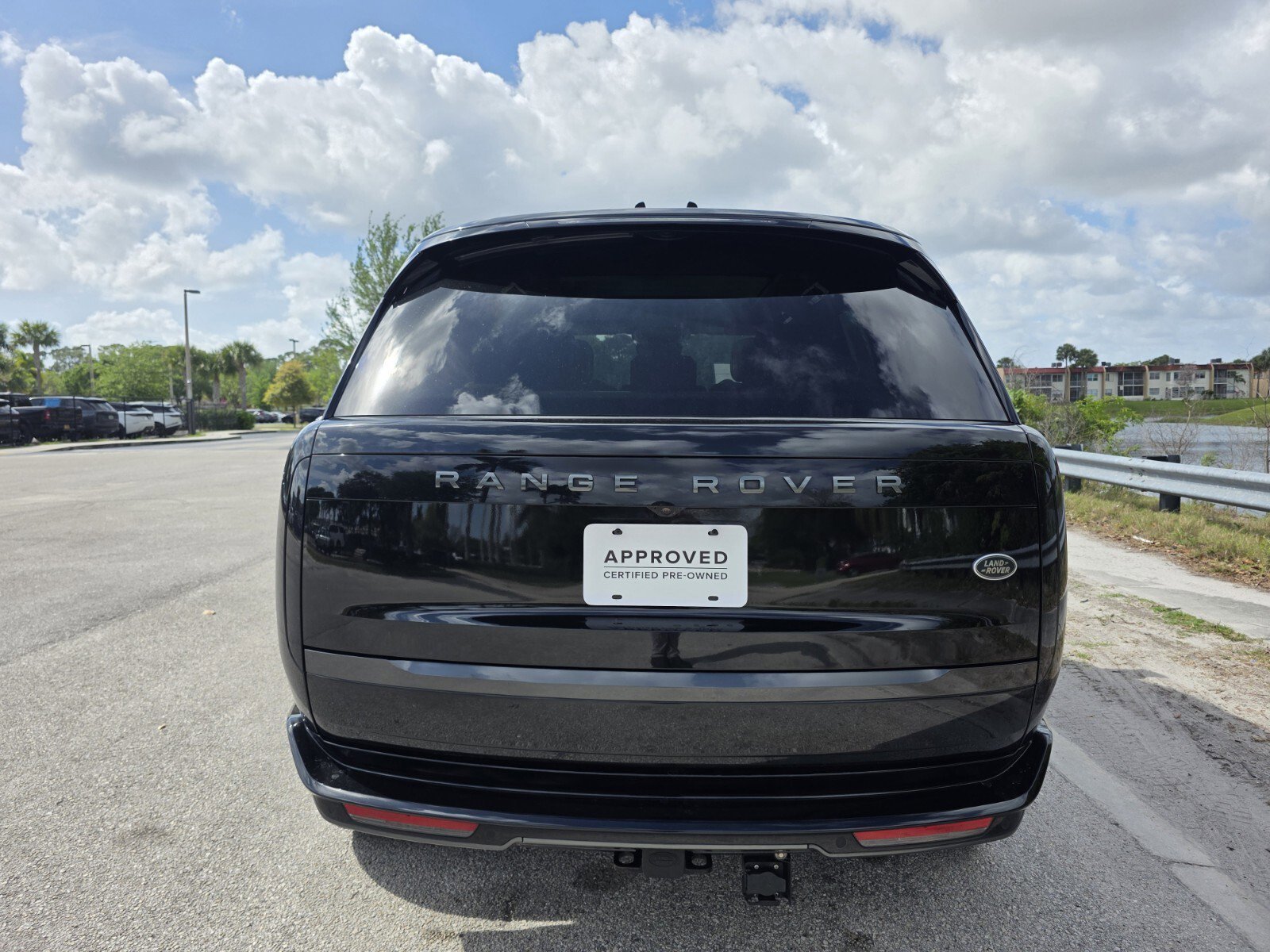 Certified Used 2023 Santorini Black Metallic Land Rover SE image 6