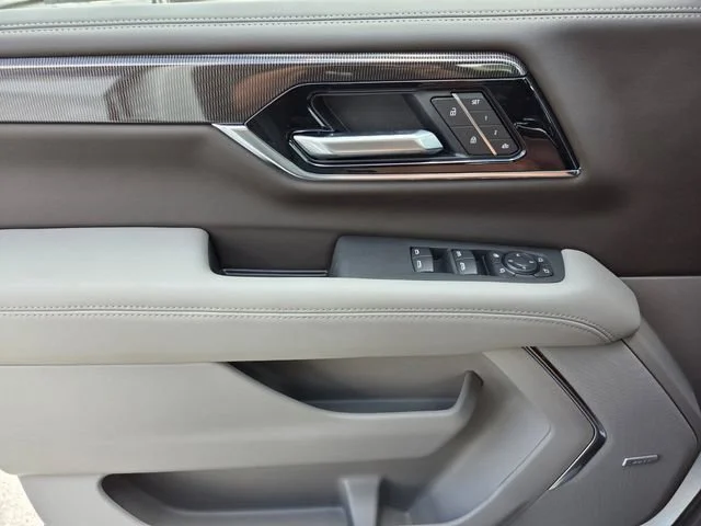 2026 GMC Yukon XL Elevation - Photo 12