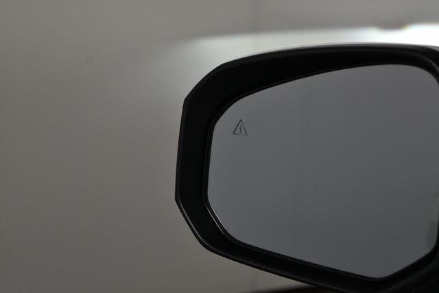 New 2027 White Hyundai SE AWD image 91