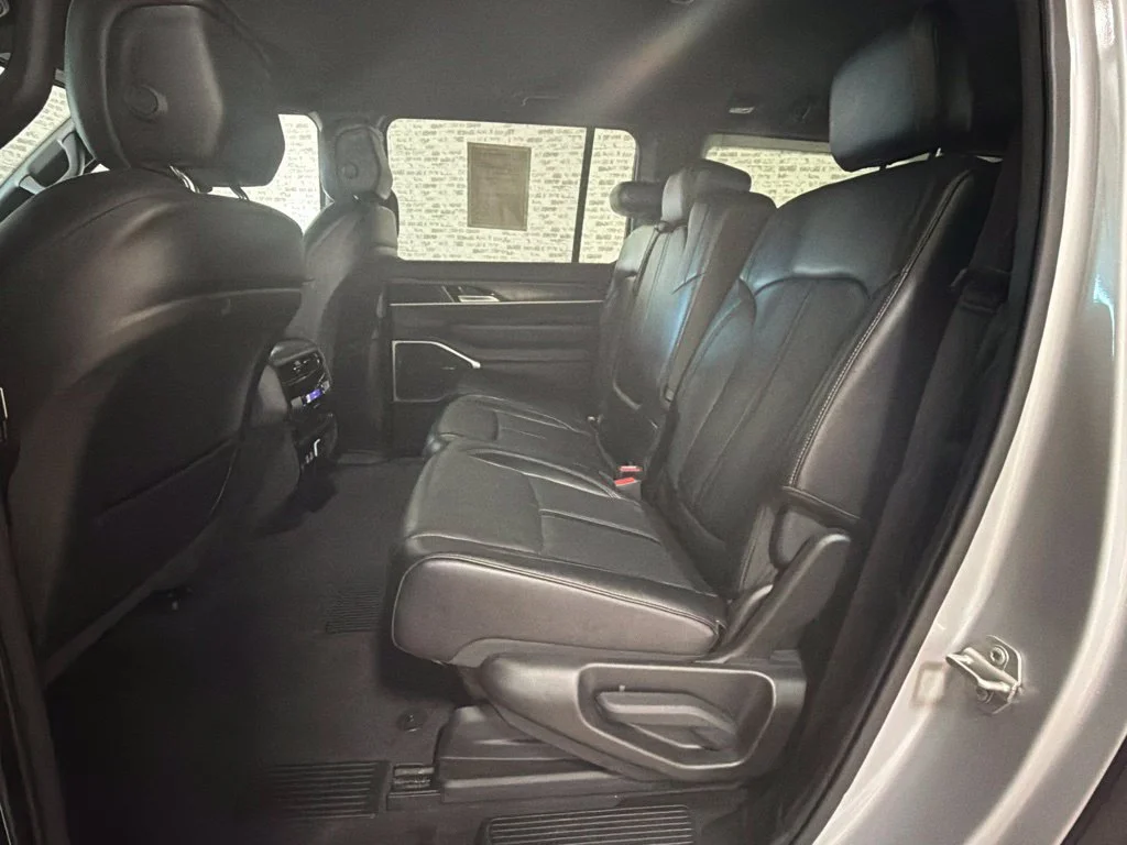 Used 2024 Silver Zynith Jeep Series II image 20