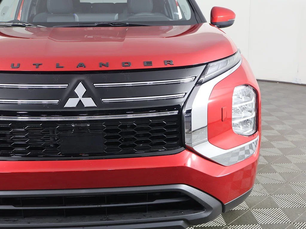 2026 Mitsubishi Outlander ES - Photo 15