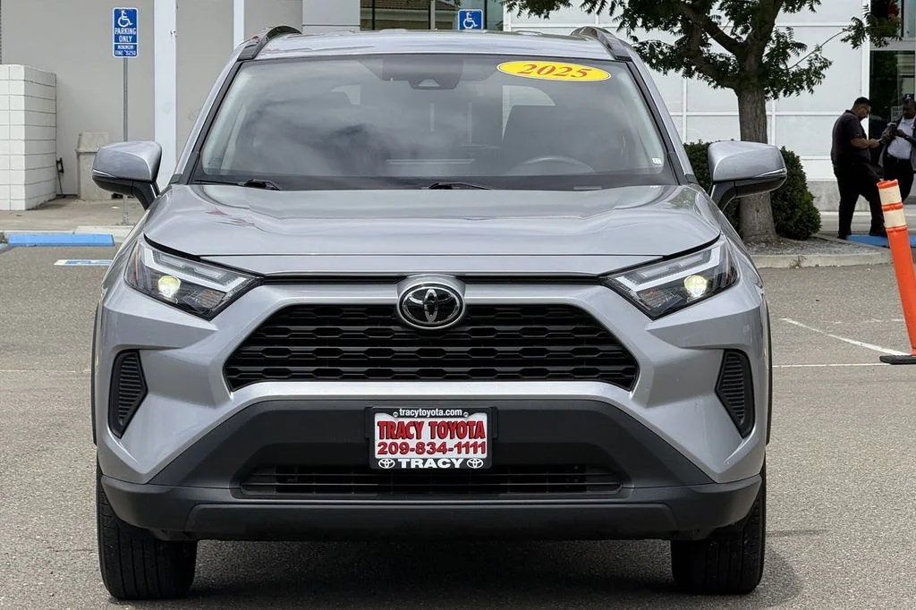 Used 2025 Silver Toyota XLE image 12