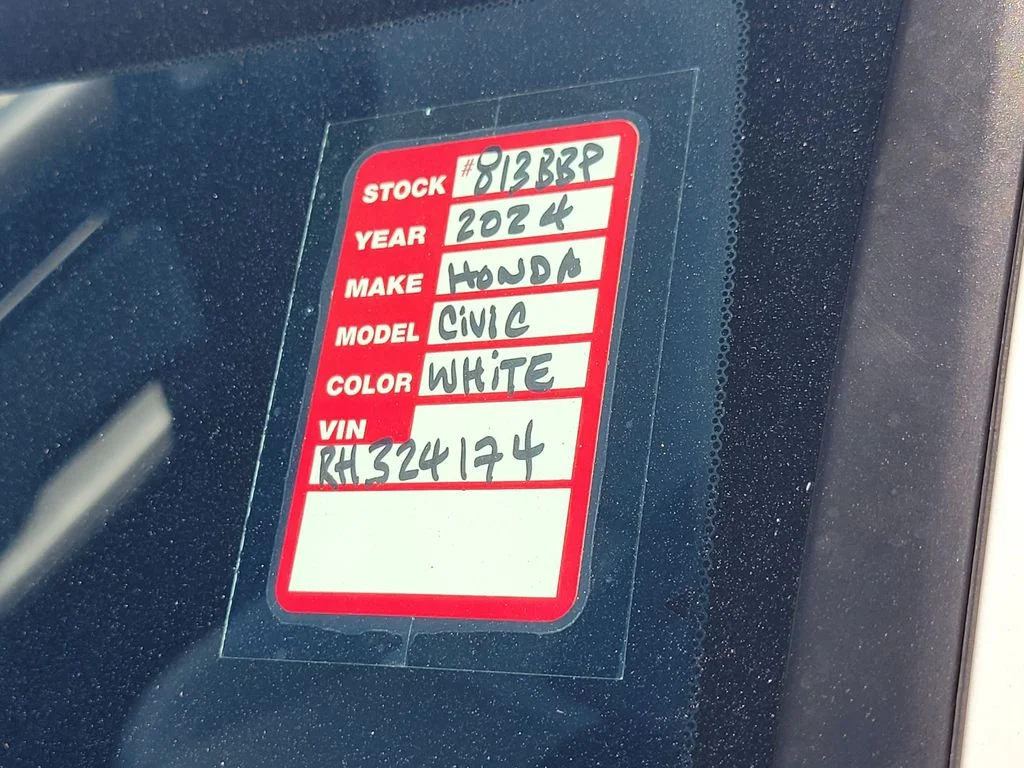 Used 2024 White Honda Touring image 31