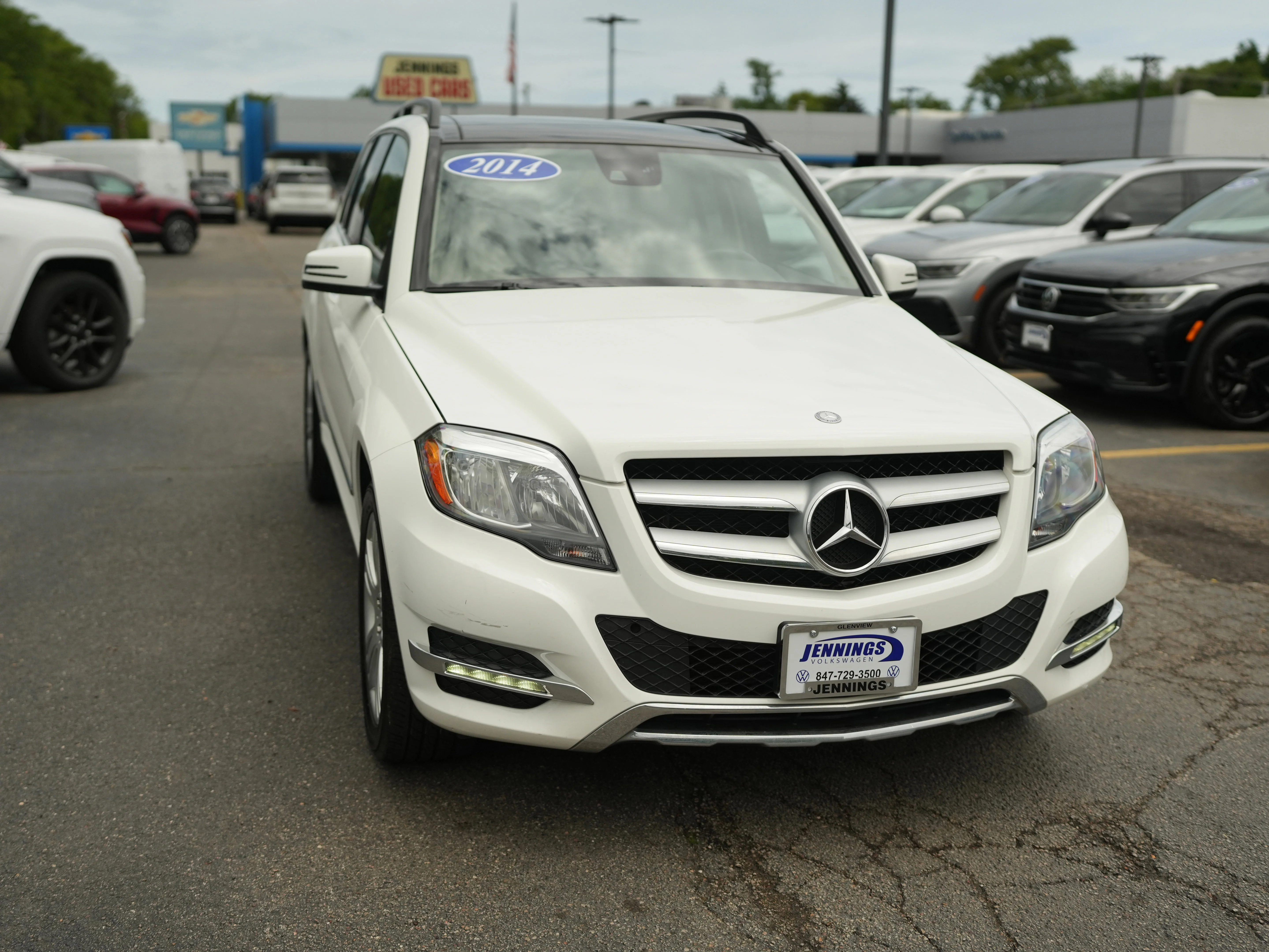 Used 2014 Mercedes-Benz GLK-Class GLK350 with VIN WDCGG8JB4EG257437 for sale in Glenview, IL