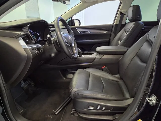 Used 2019 STELLAR BLACK METALLIC Cadillac Luxury FWD image 10