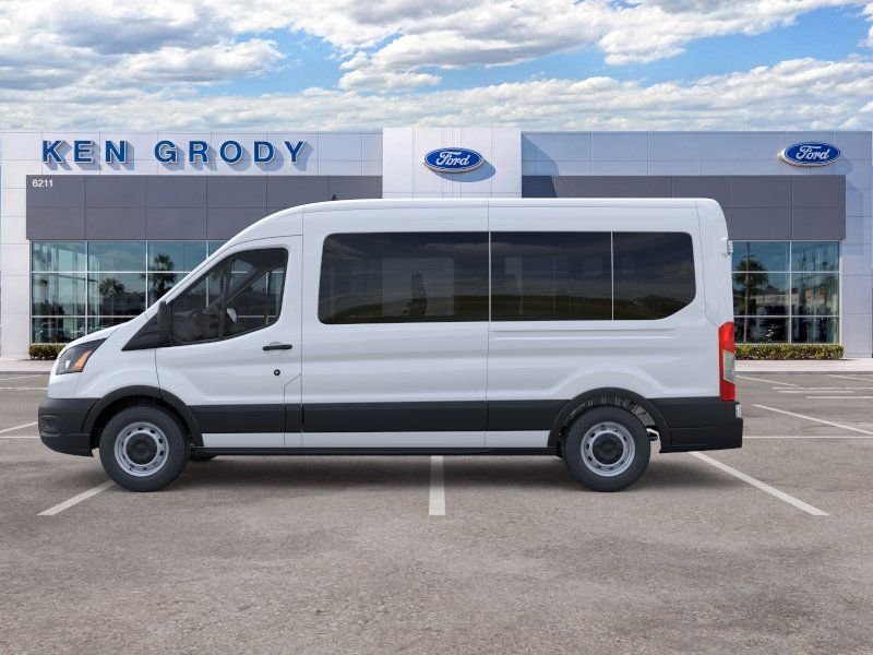 New 2026 Oxford White Ford XL image 3