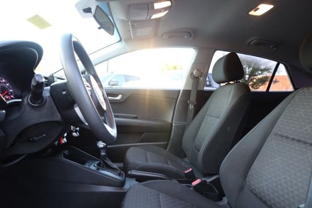 Used 2020 Clear White Kia LX image 17