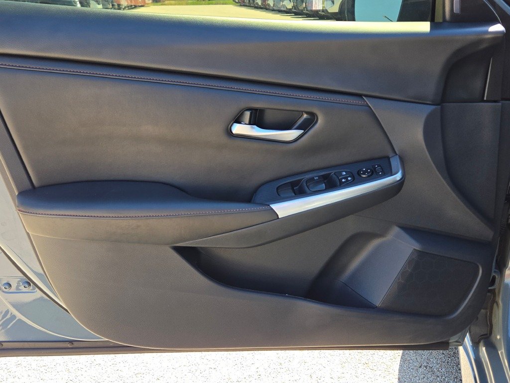 Certified Used 2024 Gray Nissan SR image 18