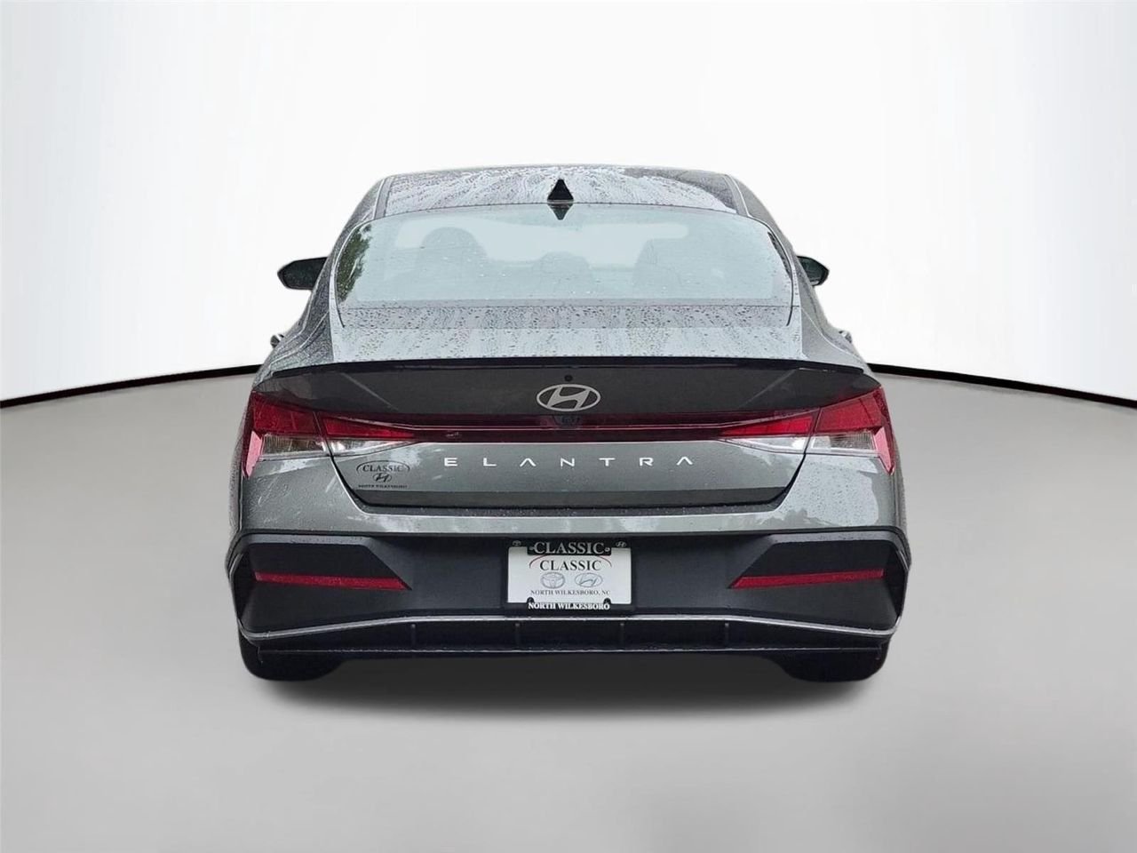 New 2026 Amazon Gray Hyundai SEL Sport Plus image 4