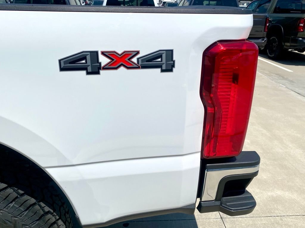 Used 2025 White Ford XLT image 47