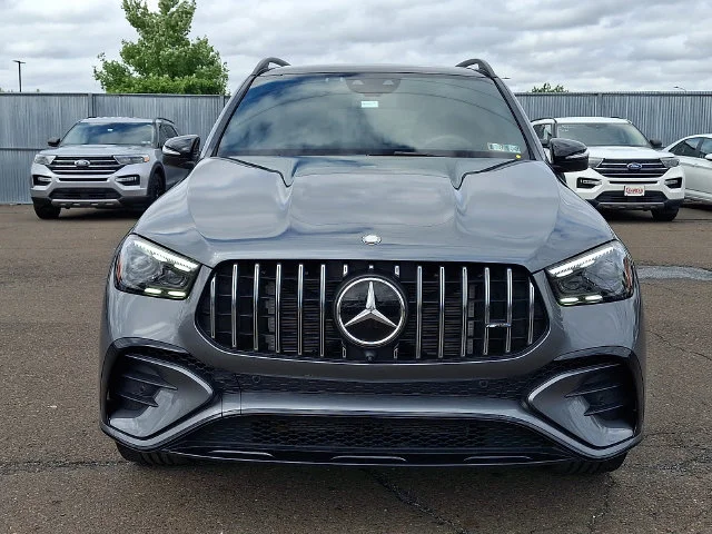 Used 2026  Mercedes-Benz GLE 53 AMG® image 2