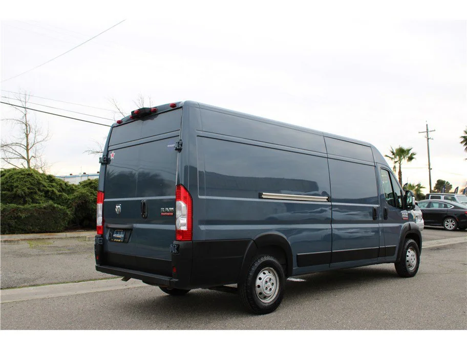 Used 2022 Blue Ram 3500 High Roof Extended Van 3D image 5