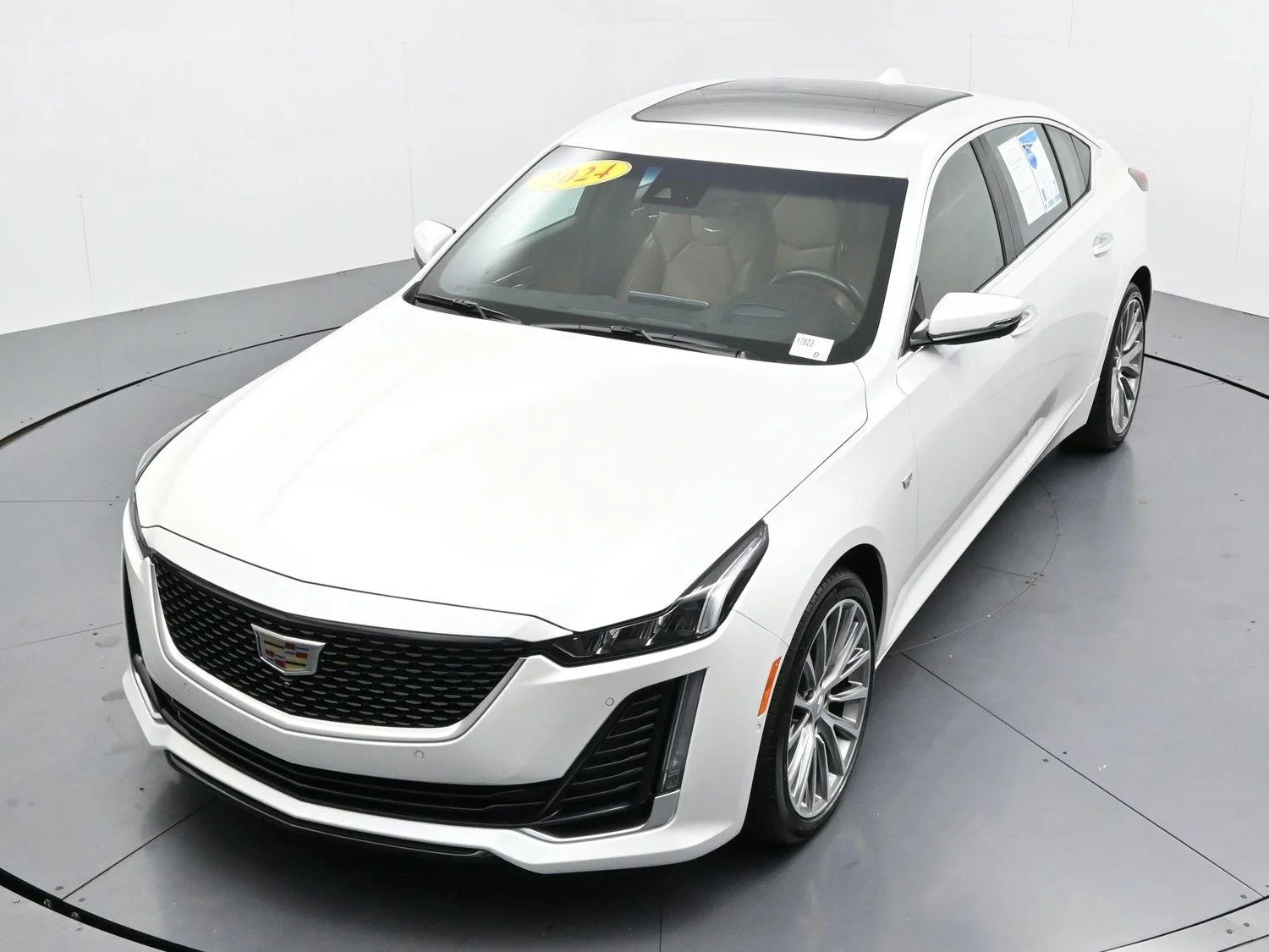 Used 2024 Crystal White Tricoat Cadillac Premium Luxury image 42