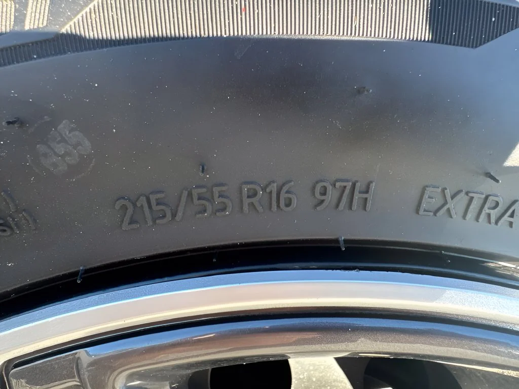 Used 2019 Orange Honda LX image 24