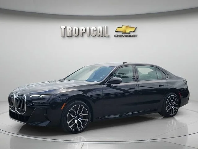 Used 2025 Black BMW 740i image 1