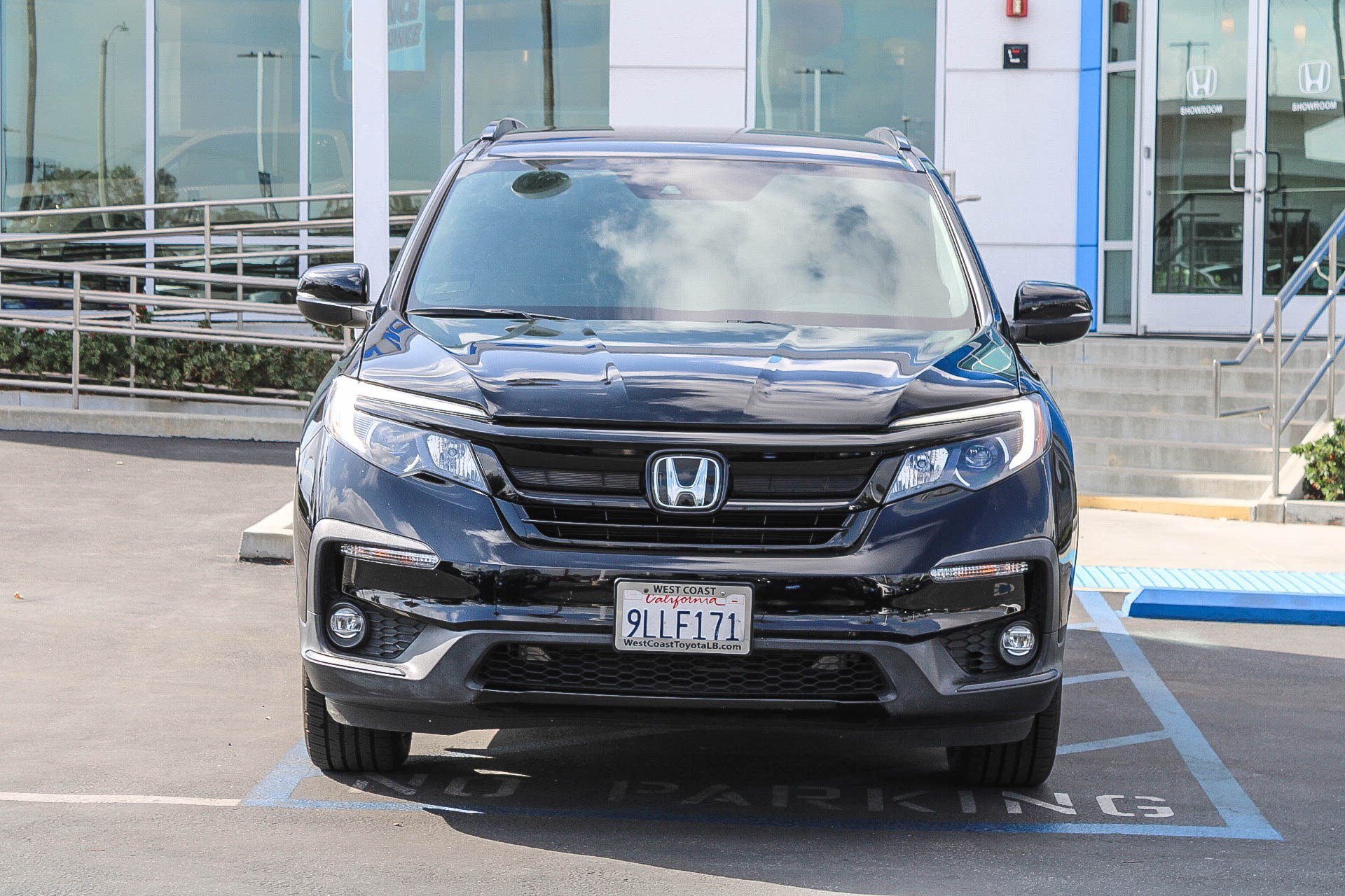 Certified Used 2022 Crystal Black Pearl Honda Sport image 2