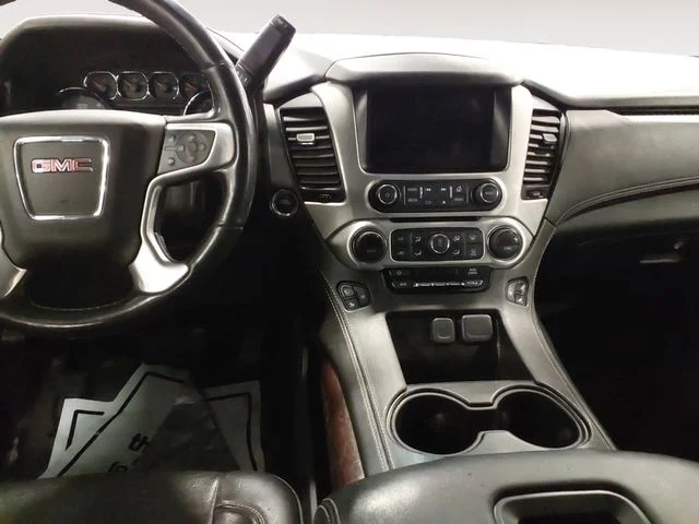 Used 2019 White GMC SLT image 11