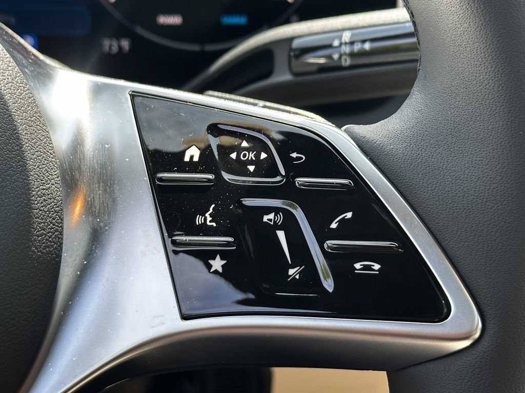 New 2026 Polar White Mercedes-Benz GLC 300 image 29