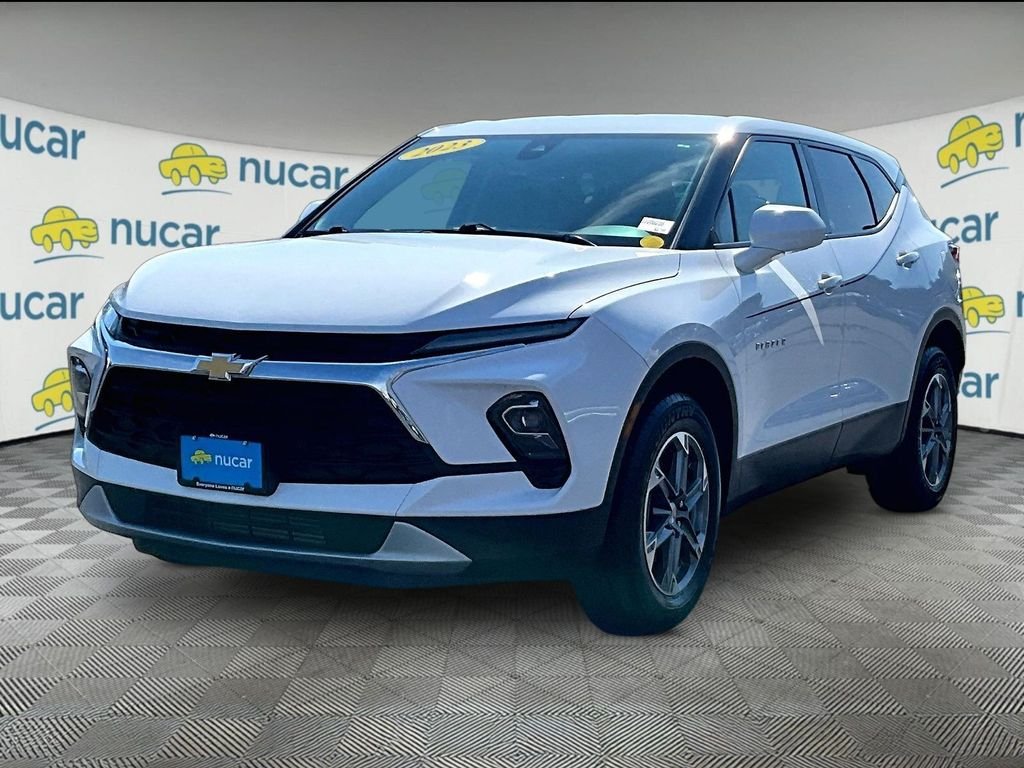 Used 2023 White Chevrolet LT image 3