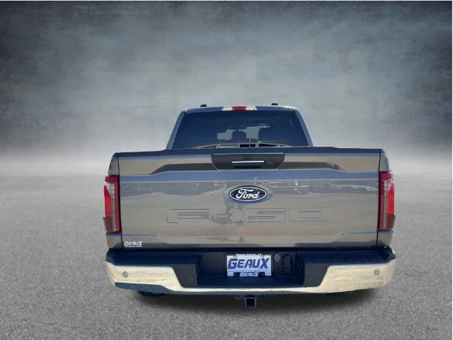 Used 2024 Gray Ford XLT image 19