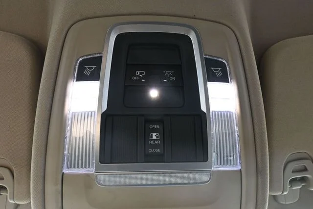 2019 RAM Ram 1500 Pickup Laramie - Photo 32