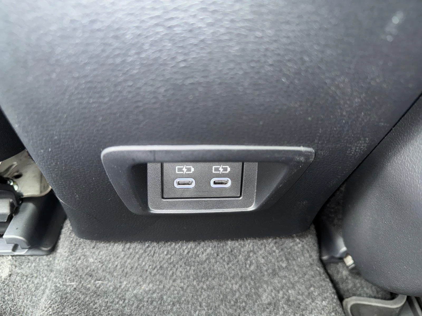 Used 2024 Wind Chill Pearl Toyota LE image 25
