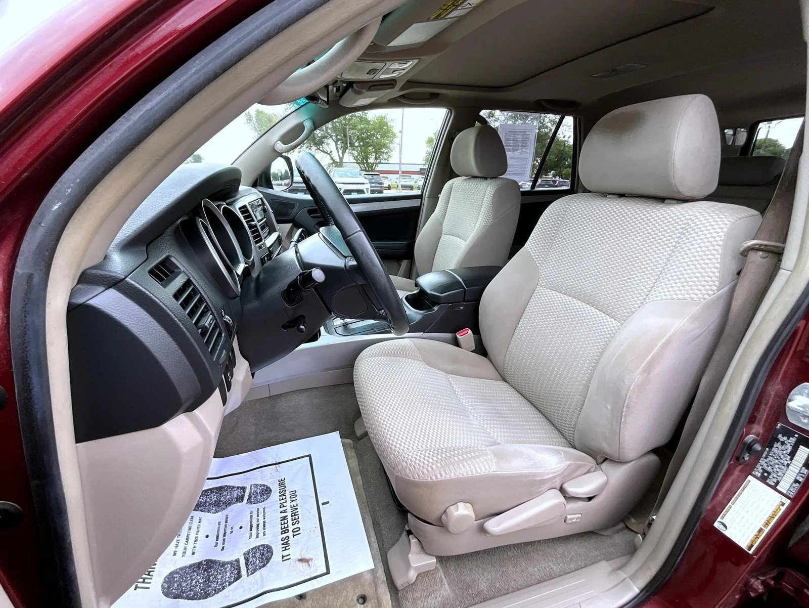 Used 2007 Red Toyota SR5 image 12