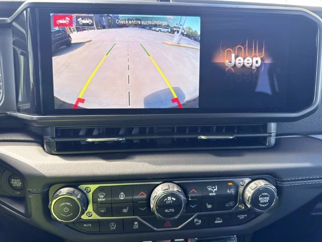 New 2026 Reign Exterior Paint Jeep Rubicon X image 25