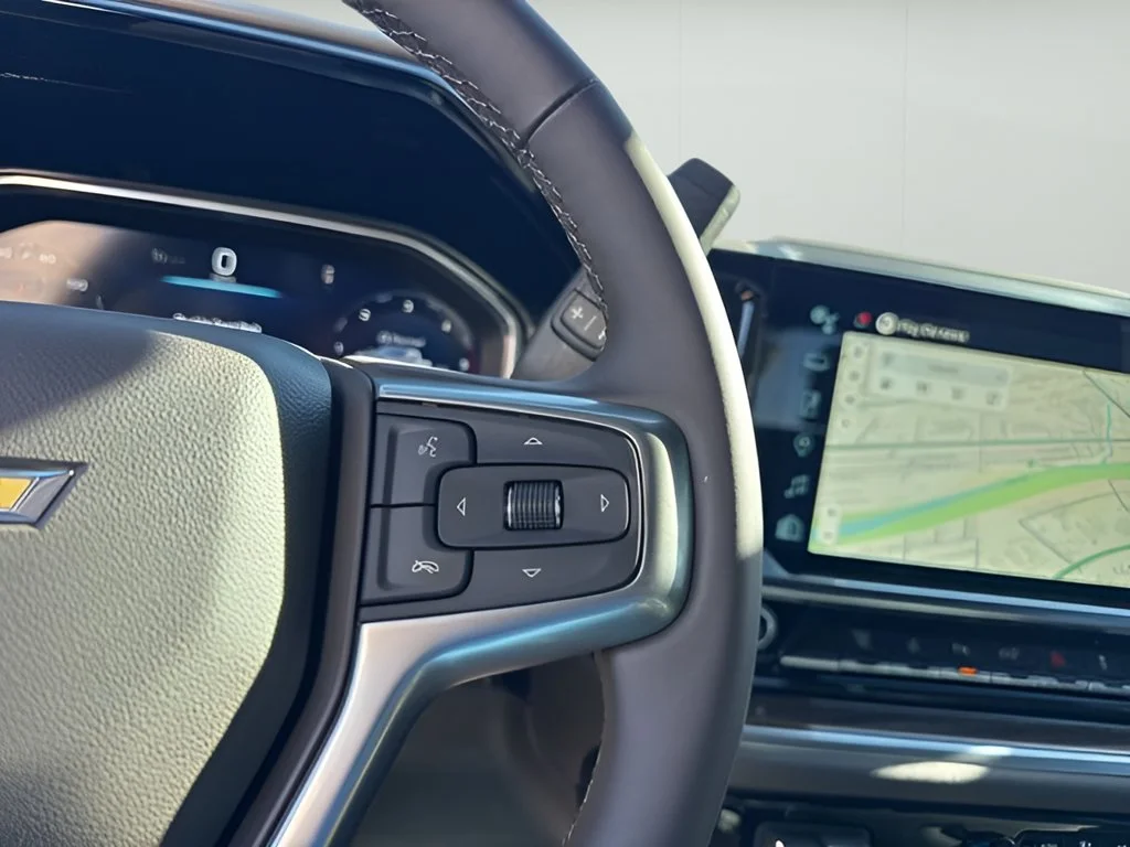New 2026 Black Chevrolet LT image 30