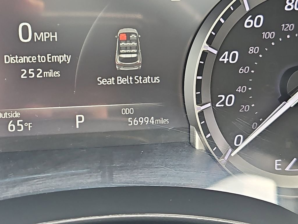 Used 2022 Silver Toyota XLE image 16