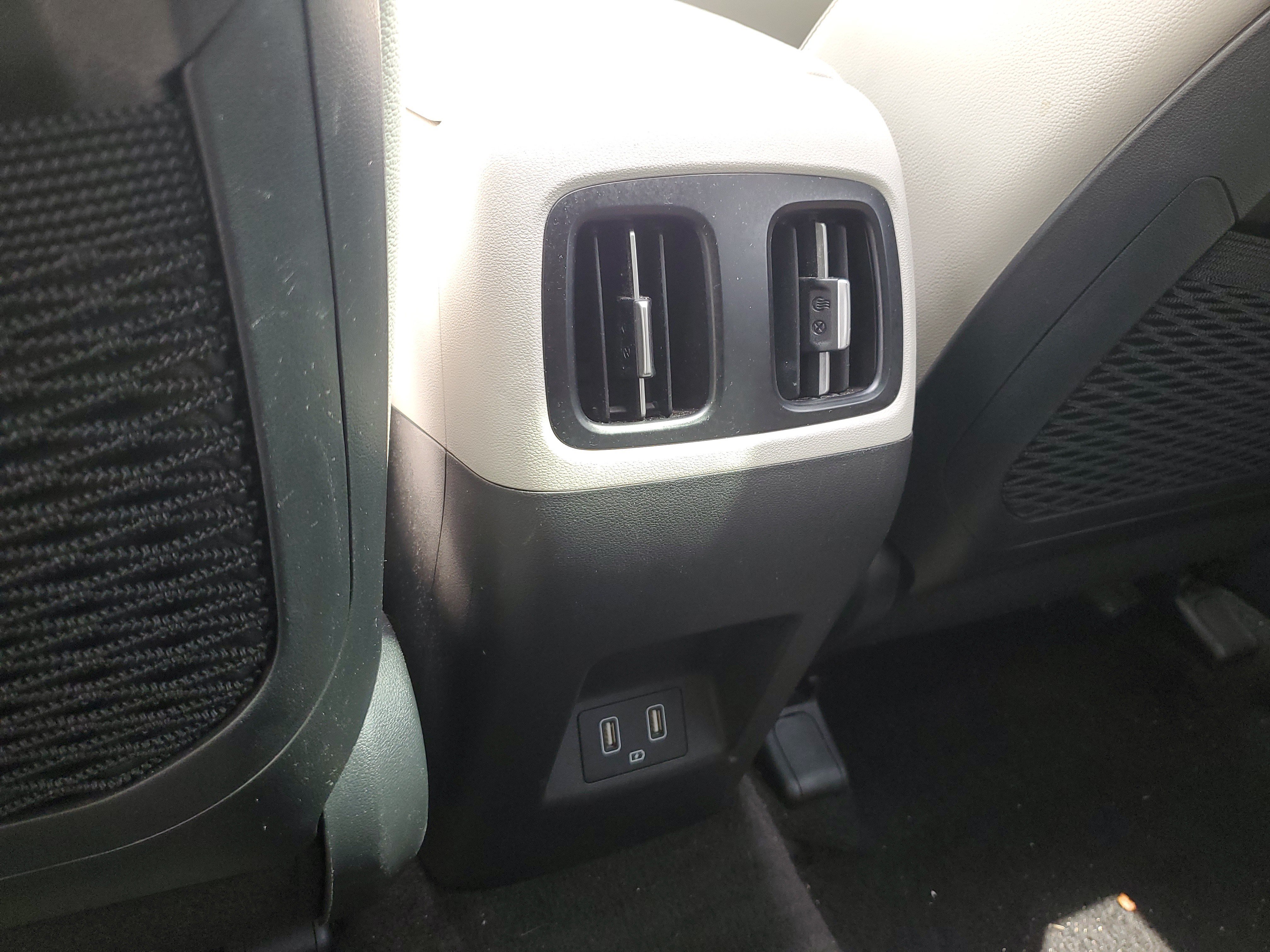 Used 2024 Hampton Gray Hyundai Limited image 14