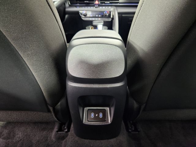 2025 Hyundai Elantra Blue - Photo 17