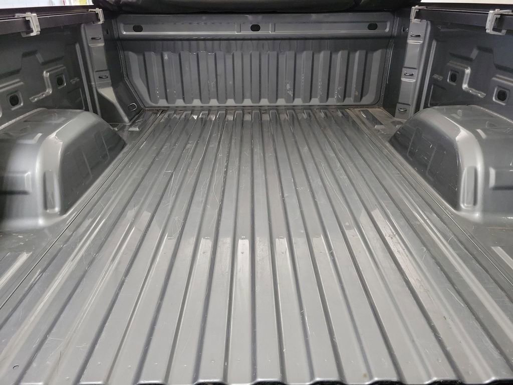 2023 GMC Sierra 1500 Elevation - Photo 17