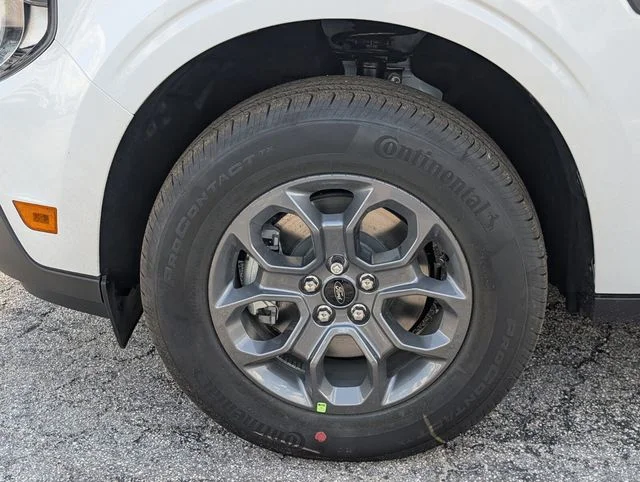 New 2026 Oxford White Ford XLT image 10