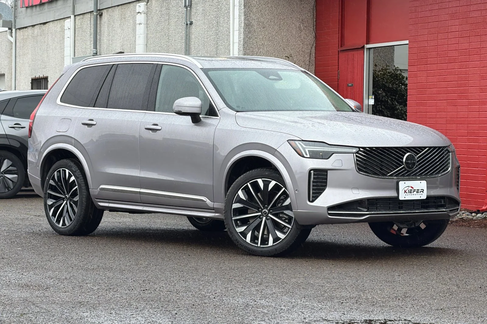New 2026 AURORA SILVER Volvo Plus image 2