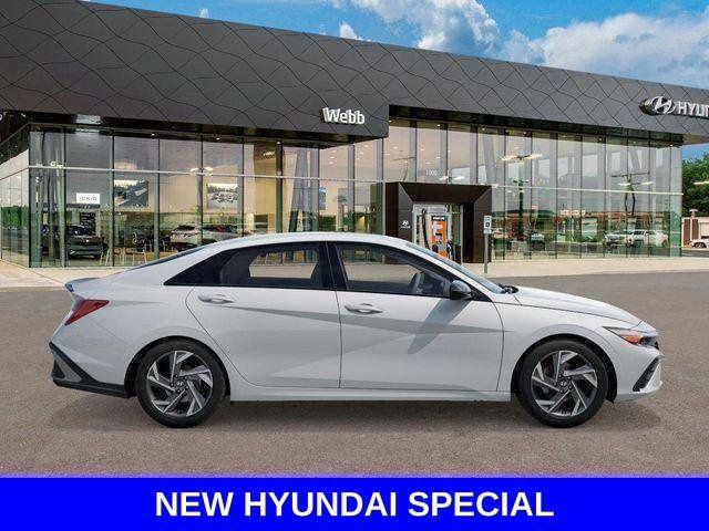 New 2026 White Hyundai SEL Sport image 27