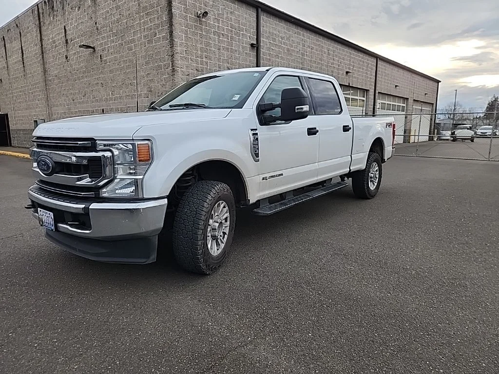 2022 Ford F-250 XLT 4x4 Crew Cab 6-3/4' Box's photo