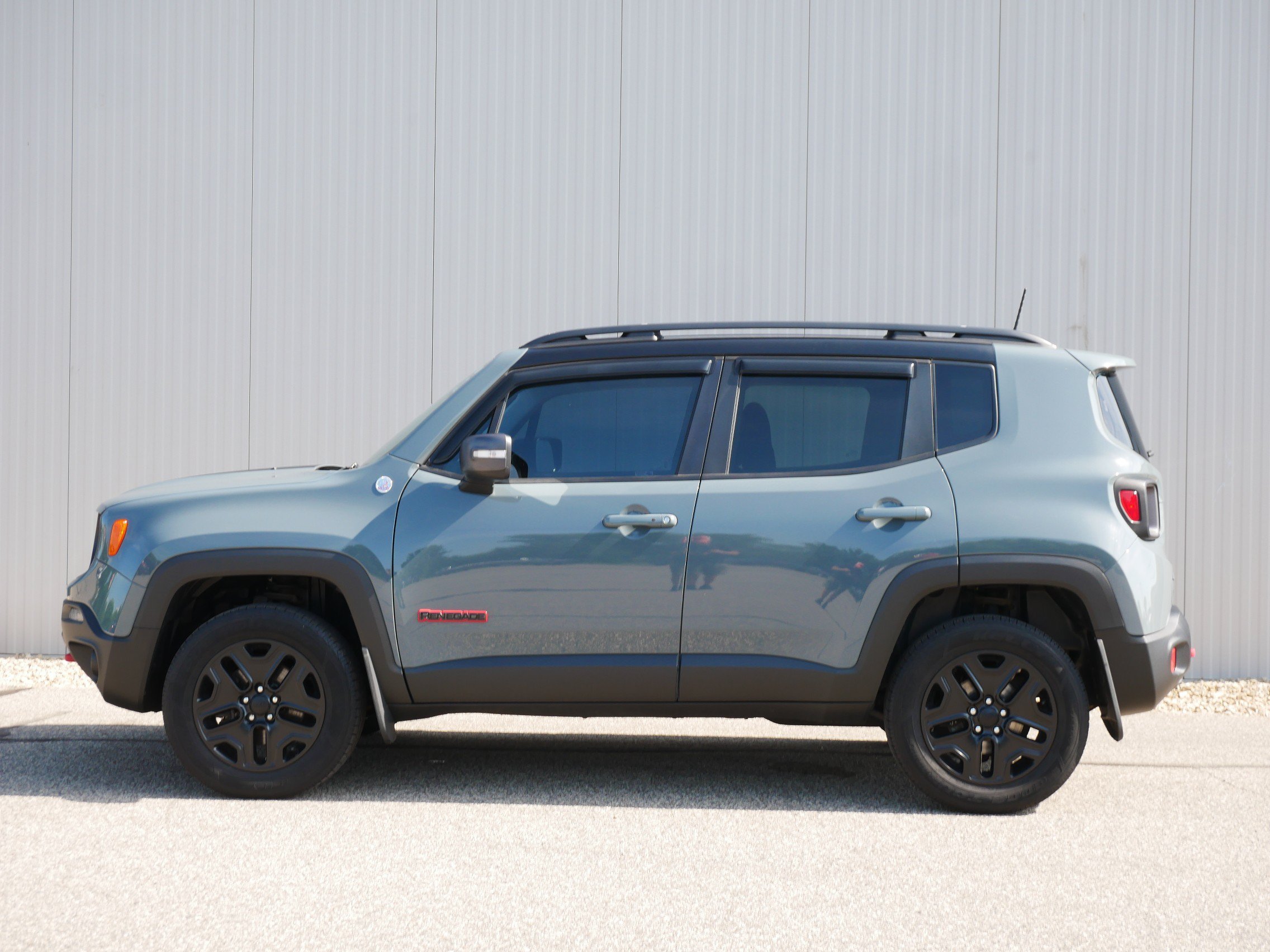 Used 2018 Jeep Renegade Trailhawk with VIN ZACCJBCB2JPG86427 for sale in Hastings, Minnesota