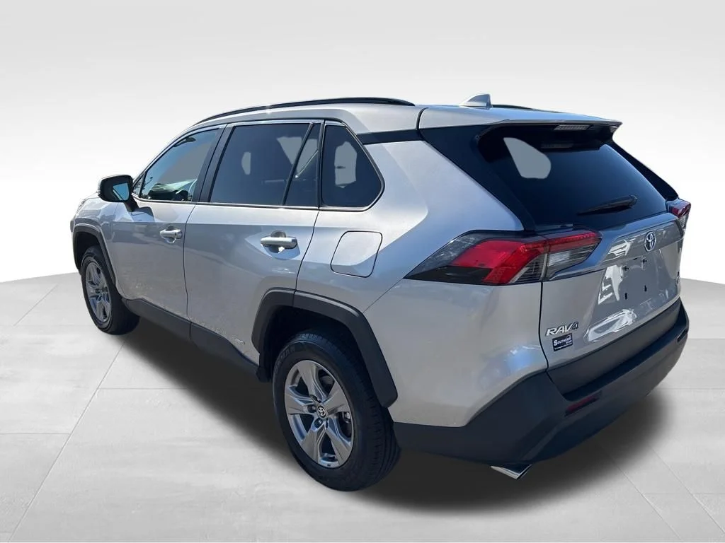Used 2024 Silver Toyota XLE image 3
