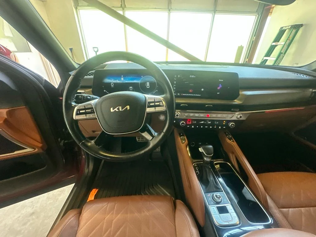 Used 2024 Red Kia SX X-Line image 25