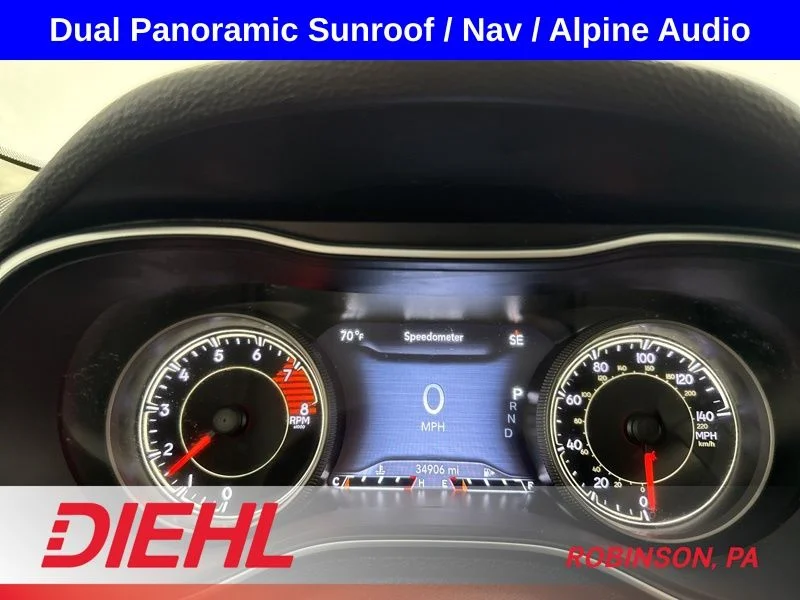 Used 2022 Silver Jeep Trailhawk image 29
