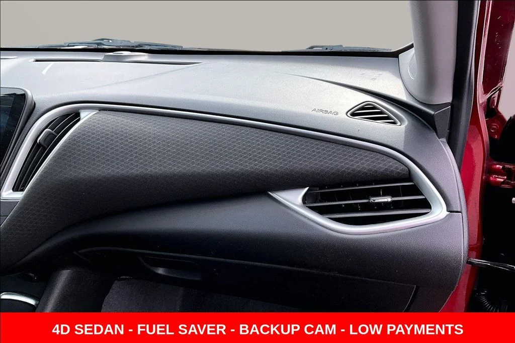 Used 2024 Red Chevrolet LT image 25