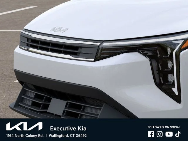 New 2026 White Kia LXS image 12
