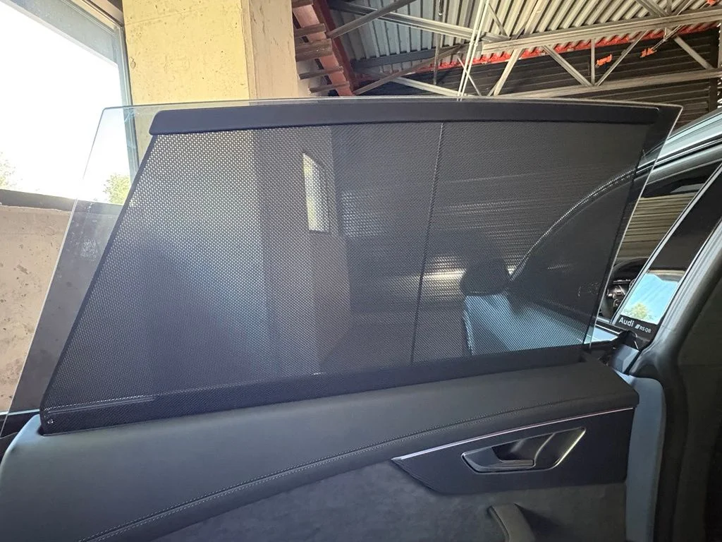 New 2027 Satellite Silver Metallic Audi 4.0T image 19