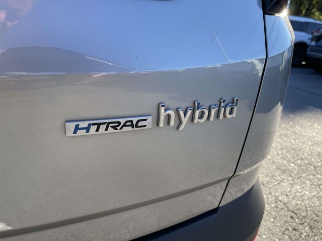 Certified Used 2023 Shimmering Silver Hyundai Blue image 8
